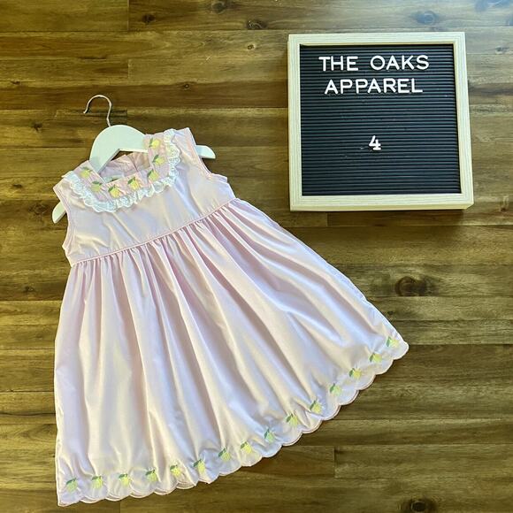 The Oaks Apparel Lulu Pink Yellow Embroidered Lemons Sleeveless Lace Dress 4 - Picture 1 of 7